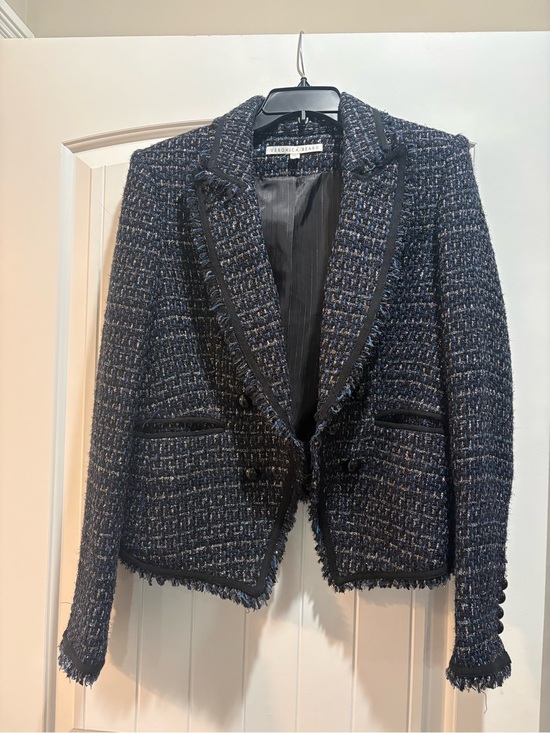 Veronica Beard Jackets & Blazers - Veronica Beard Navy Fringe Trim Tweed Blazer